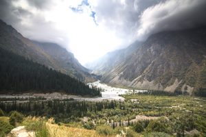 Ala-Archa-gorge-(1)
